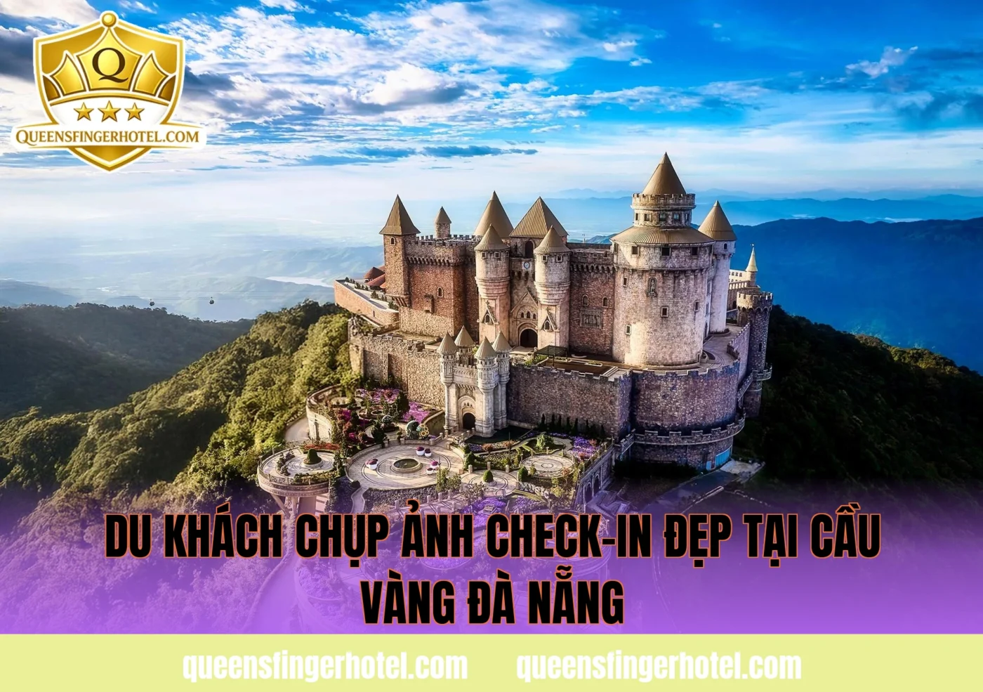 du khách chụp ảnh check-in đẹp tại cầu Vàng Đà Nẵng