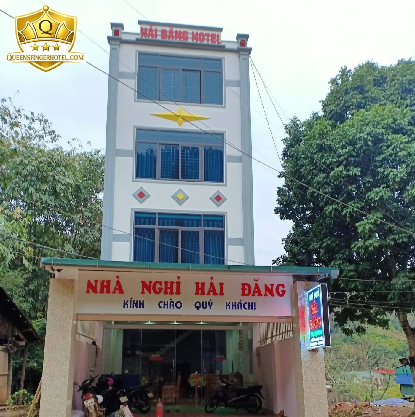 Nhà nghỉ gần khu du lịch thuận tiện cho chuyến đi ngắn ngày